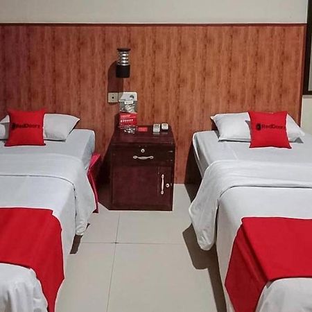 Reddoorz @ Sorong City Center Exteriör bild